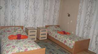 Гостиничный комплекс Фрегат Костомукша Бюджетный двухместный номер с 2 отдельными кроватями-1
